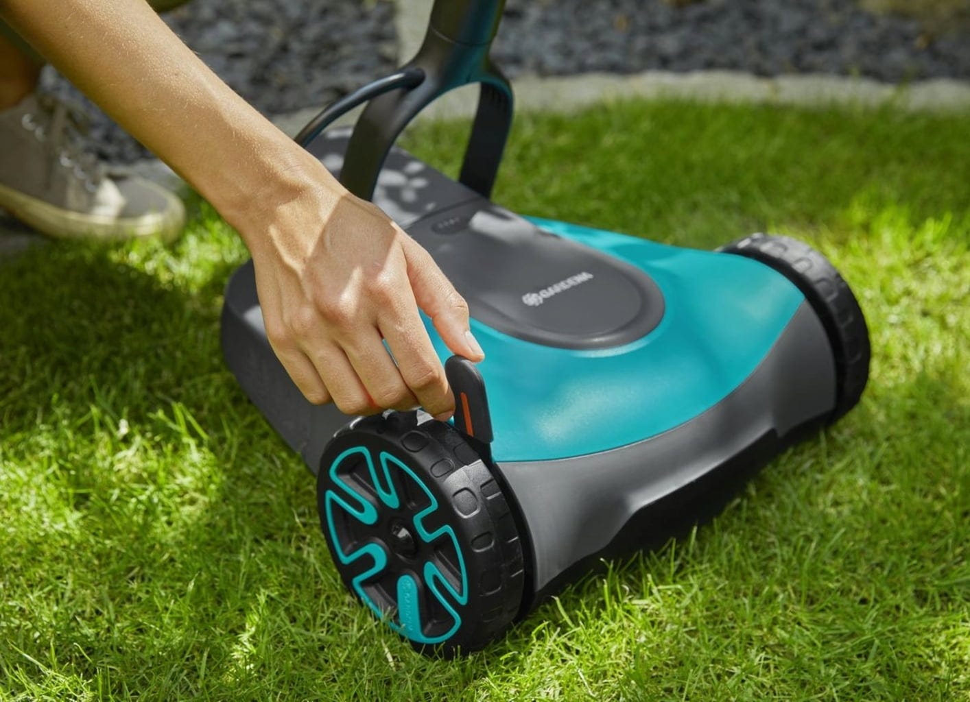 Gardena Akku-Rasenmäher HandyMower 22/18V P4A Solo