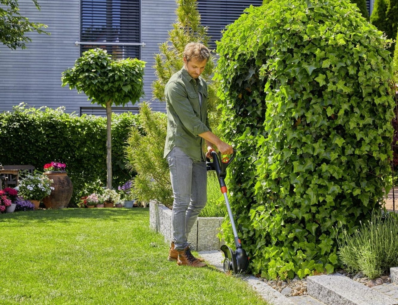 Gardena Akku-Trimmer ComfortCut 23/18V-P4A Solo
